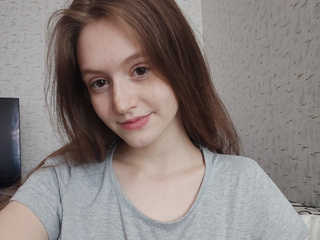 (♡˙︶˙♡)
