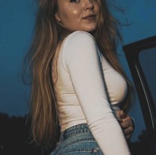 leila17
