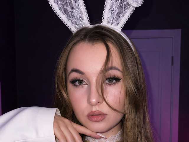 AlinaRay