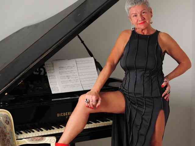 roxana-brooks
