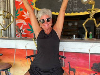 не бойся быть собой, оригинал всегда дороже копии