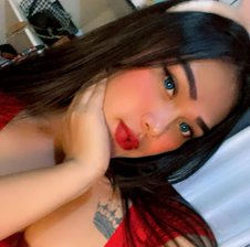 GORGEOUS_CARMEE