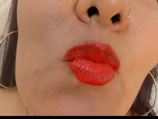 smile red