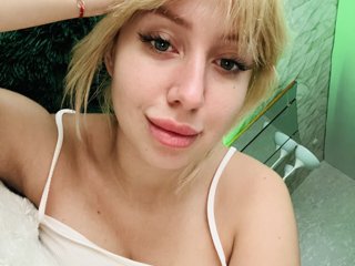 MiaLiaHot