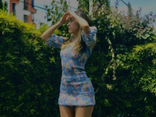 you like my dress blue? 💙