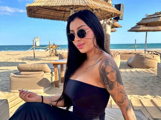 Beach vibes 🍀🌊🌴