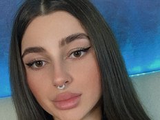 Mia-Callme Live Webcam on BongaCams