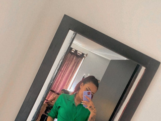 how hot it is here🥵💦