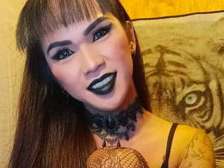 wanna get kinky and serve me?