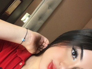 Do you like my adorable face?