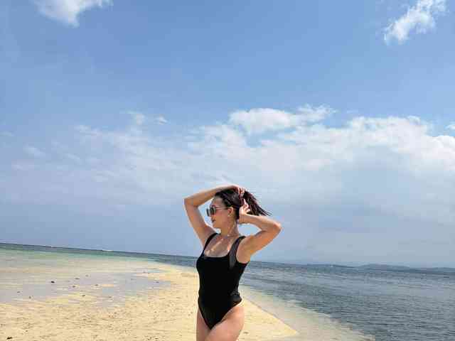 Miss_avacroft