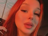 delyannicole