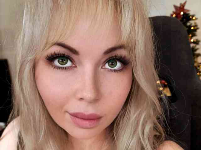 WhitneyLynnCams