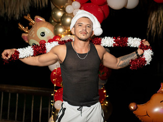 Merry Christmas, remember that I love you