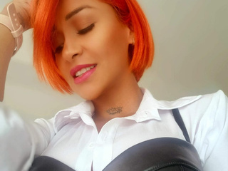 I love the leather on me