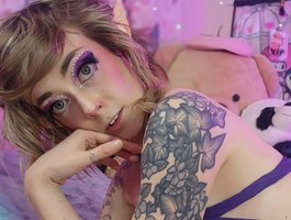 Rileycyriis webcam