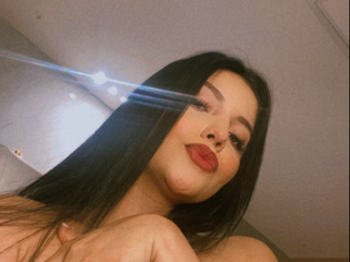 i feel so hot with u