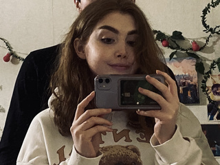 🧑🏻👩🏻‍🦰;)