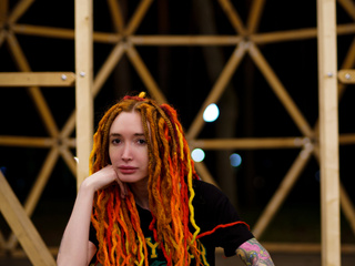 No makeup and no show-offs