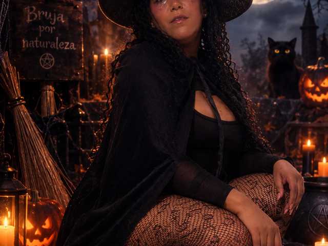 RACHELL-HOT
