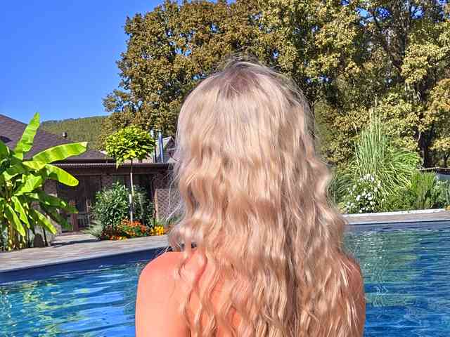 Love-Blondi