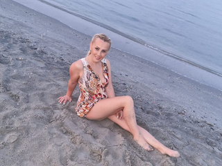 I love to travel