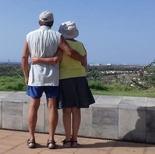 Sunshine-Couple