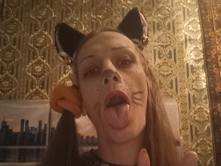 Evelinka - black cat🐈‍⬛