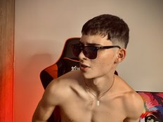 god-drake0 Live Webcam on BongaCams