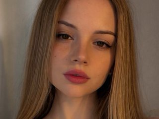 Live трансляция AliceCost - Runet.cam