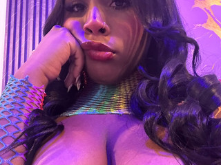 Wild Fishnet ⚡️💜