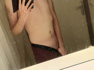 Webcam model AnonymAnalEnjoyer