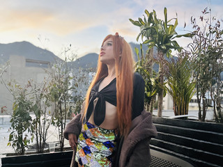 Me with look Orange color