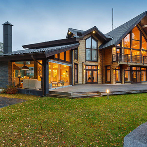 private home/private house