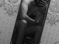 How2relaxsexy Live Webcam on BongaCams