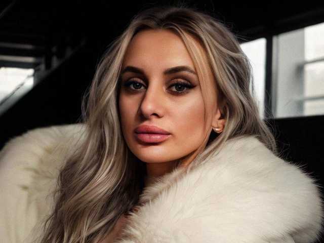 LikaStarrr1