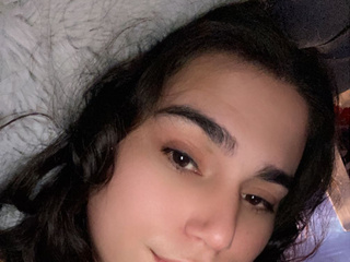 Get to know me without makeup