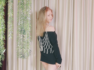 Moon powder on my hair