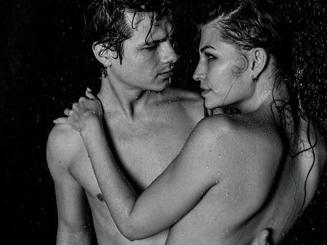 FukinHotCouple