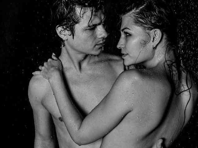 FukinHotCouple