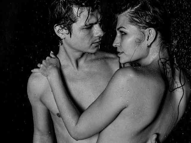FukinHotCouple