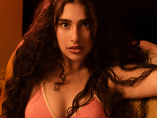 𝑃𝐼𝑁𝐾 ♥