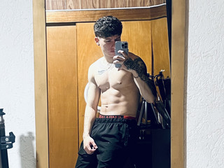 💪🏻🖤💪🏻