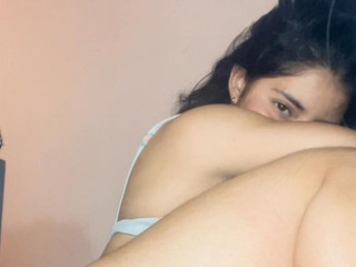 Let yourself be carried away by a universe of sens