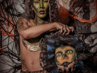 hallowen sexy villanin