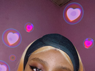 Goddess 👩🏿‍🦳👸🤩