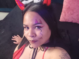 a pretty little devil