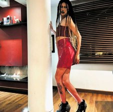 Eroticbitch777-