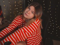 cutesoneckaaa Live Webcam on BongaCams