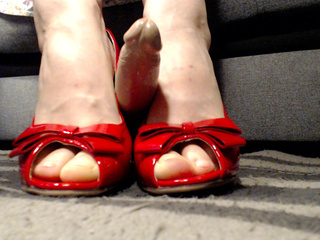 feet. foot fetish. footjob.
